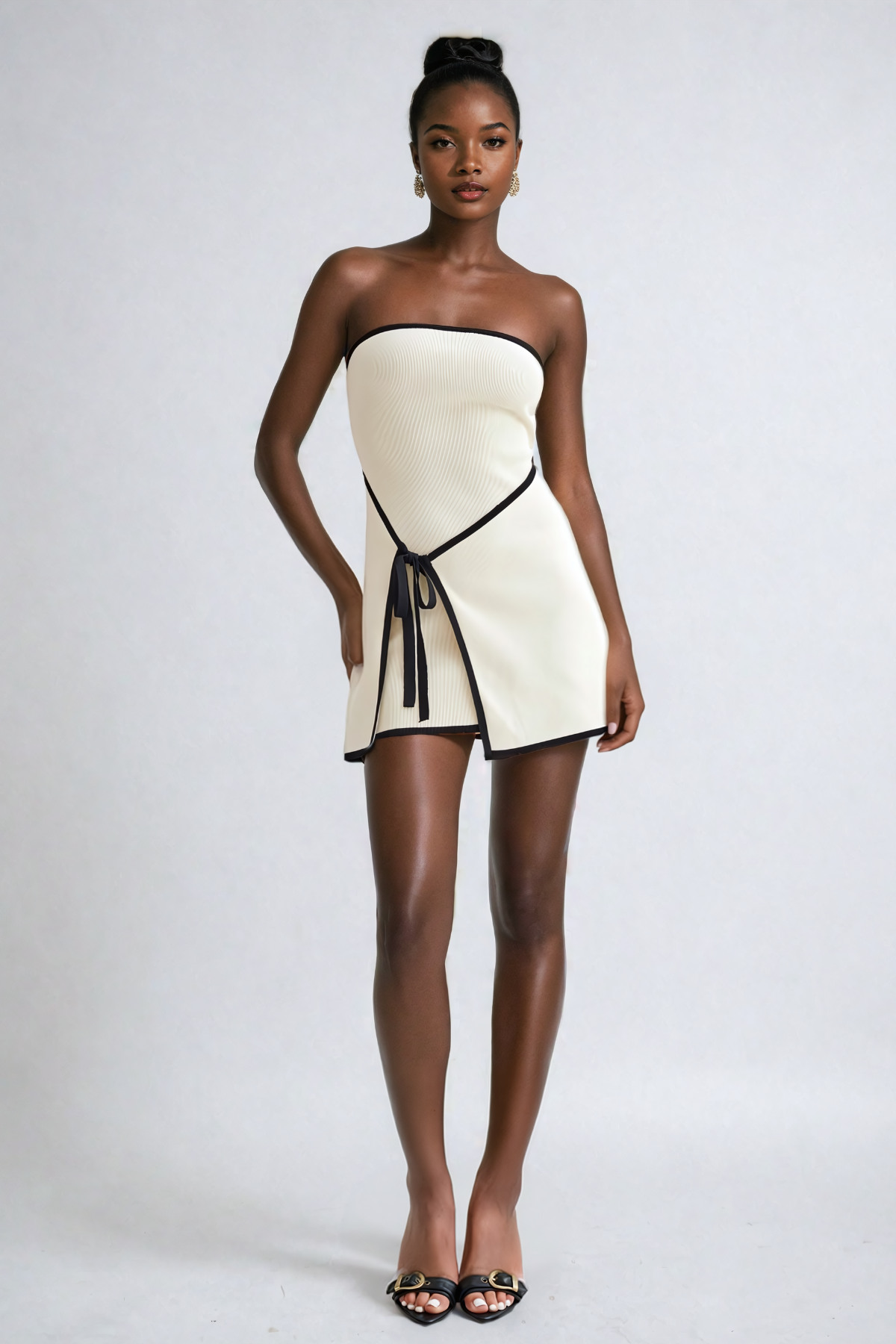 Well Tailored Dress with a Graceful Silhouette