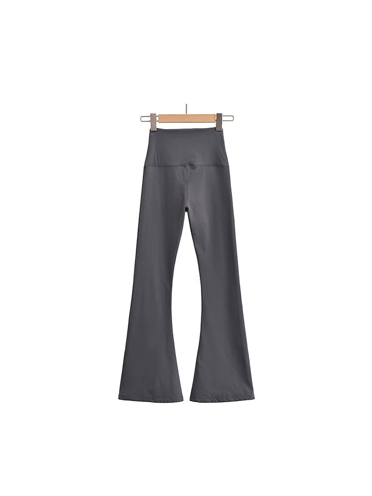 Polished Pants with an Effortless Classic Look