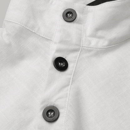 Well Tailored Blouse with a Graceful Silhouette
