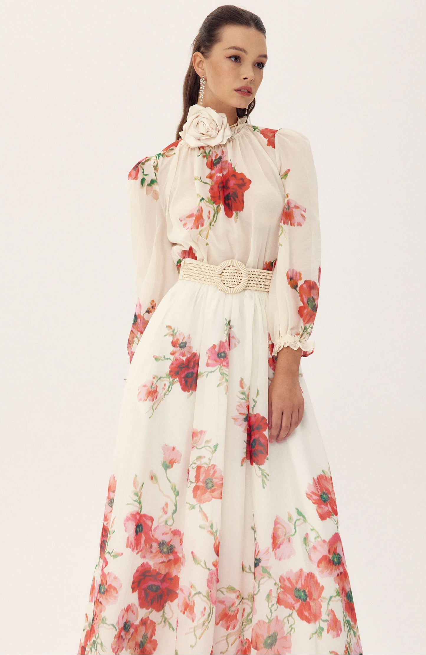 Well Tailored Garment with a Graceful Silhouette