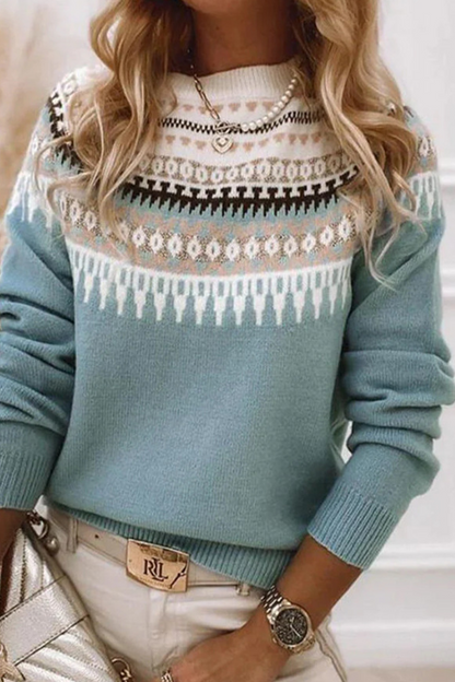 Effortlessly Elegant Sweater with a Timeless Design