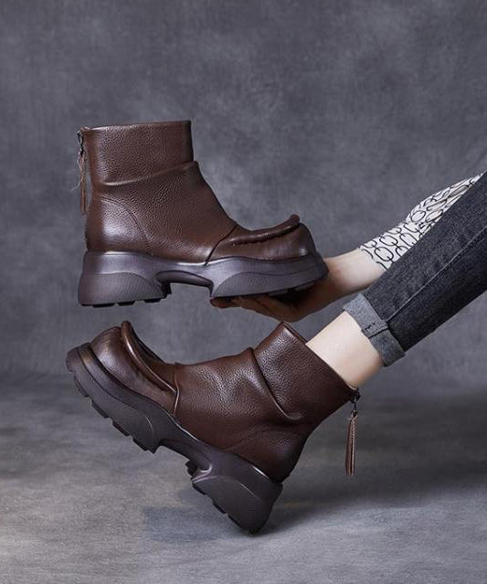 Polished Boots with an Effortless Classic Look