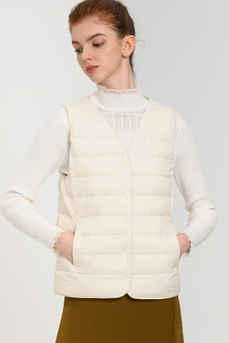 Classic Vintage & Enduringly Stylish Top