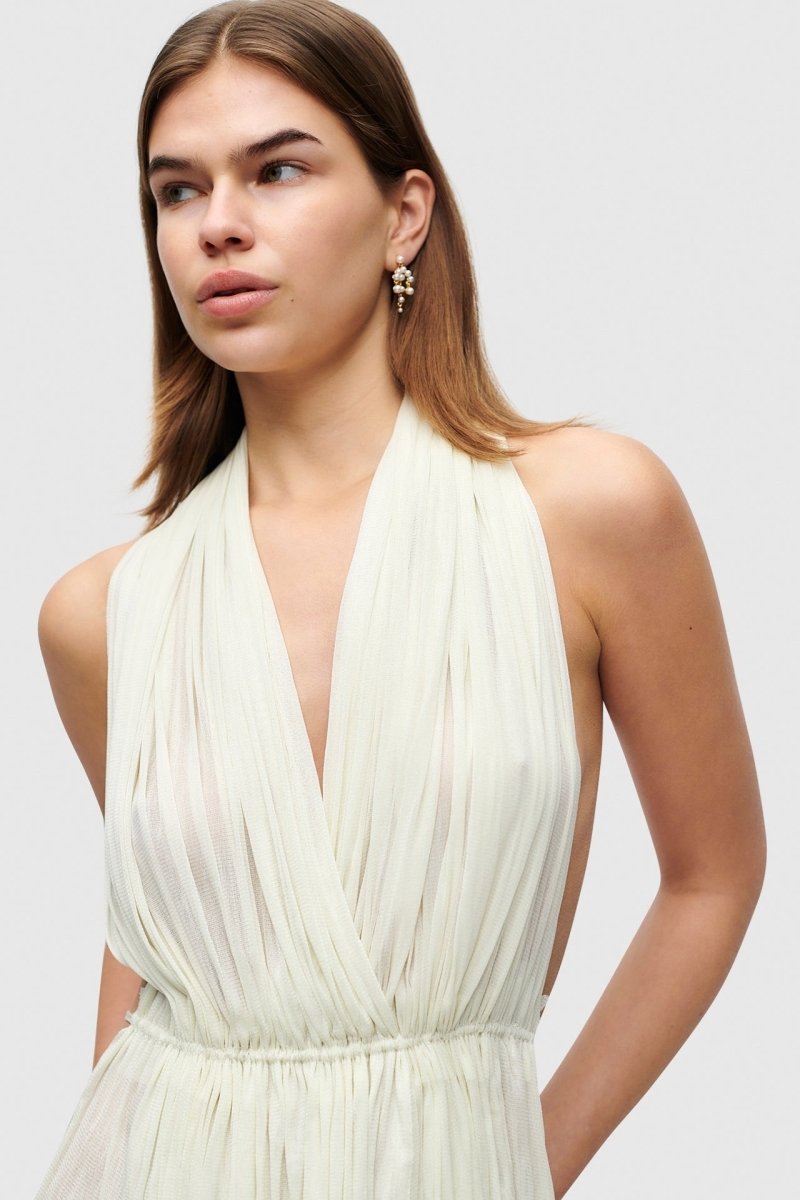 Polished Garment with an Effortless Classic Look