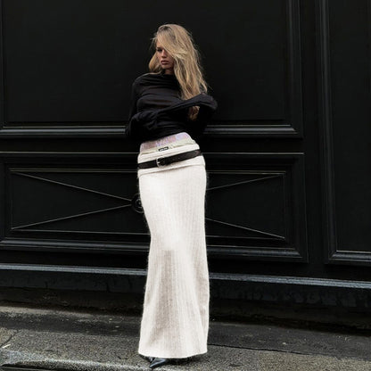 Gracefully Styled Sweater for Any Occasion