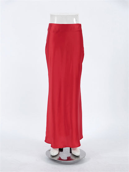 Well Tailored Garment with a Graceful Silhouette