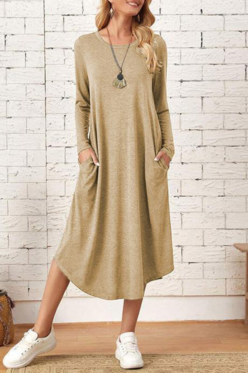 Classic Vintage & Enduringly Stylish Dress