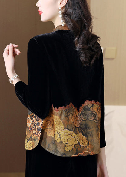 Effortlessly Elegant Jacket with a Timeless Design