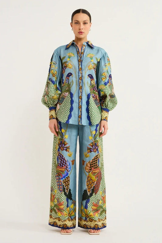 Classic Vintage Pants with a Flattering Fit