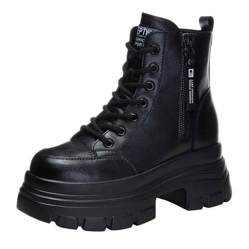 Well Tailored Boots with a Graceful Silhouette