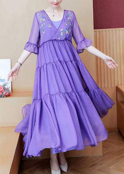 Beautifully Finished Dress in a Timeless Design