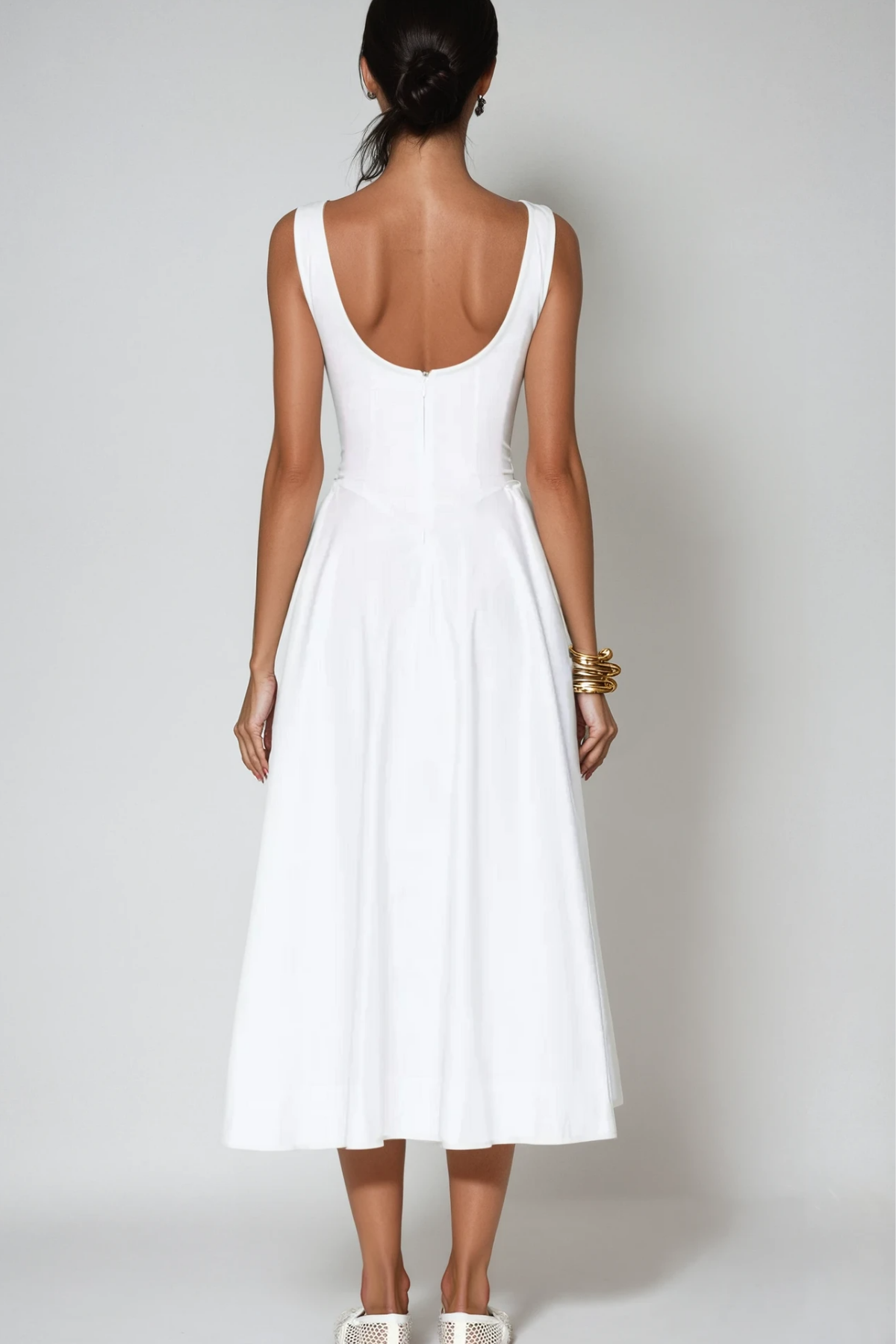 Classic Vintage & Enduringly Stylish Dress