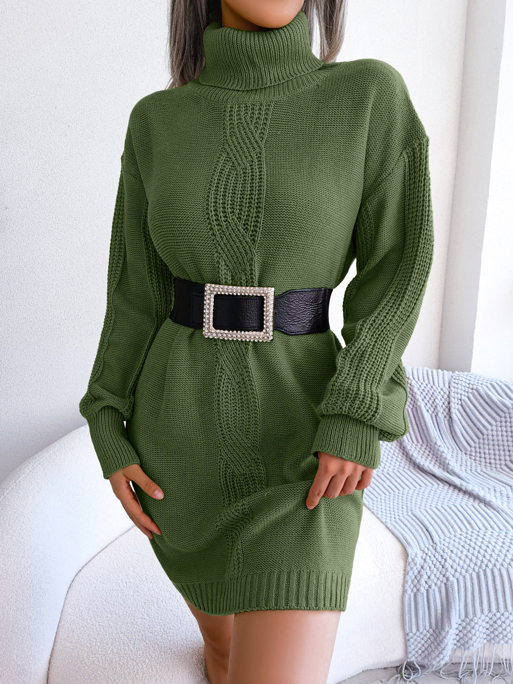 Beautifully Finished Sweater in a Timeless Design