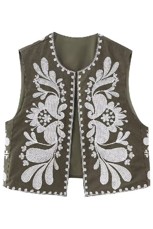 A Vintage Style Jacket with Delicate Timeless Details