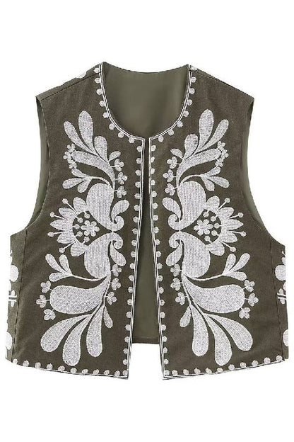 A Vintage Style Jacket with Delicate Timeless Details