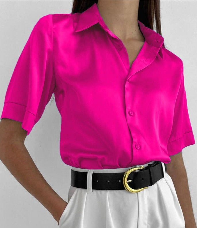 Beautifully Crafted Blouse in a Classic Style