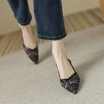 Beautifully Crafted Sandals in a Classic Style