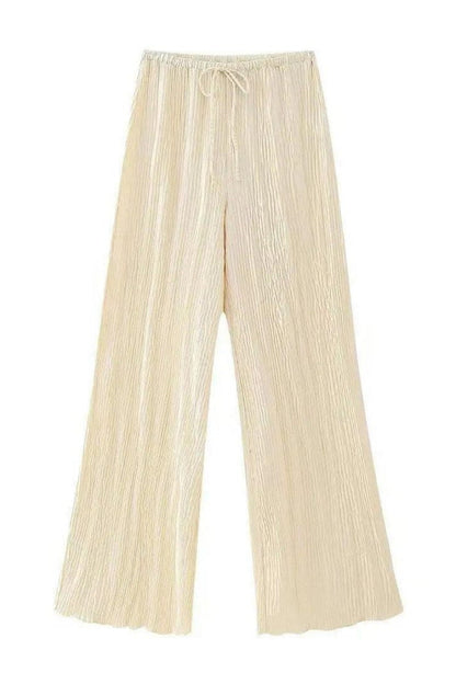 Classic Vintage Trousers with a Flattering Fit