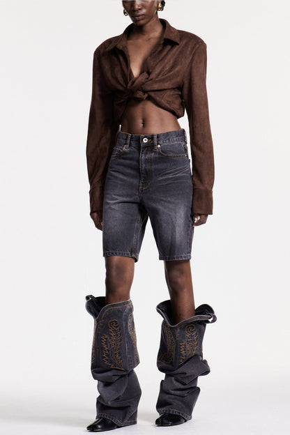 Well Tailored Garment with a Graceful Silhouette