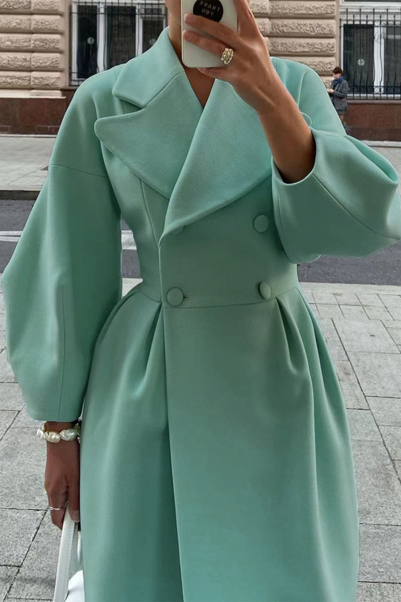 Polished Garment with an Effortless Classic Look