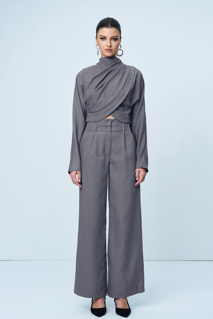 A Vintage Style Pants with Delicate Timeless Details