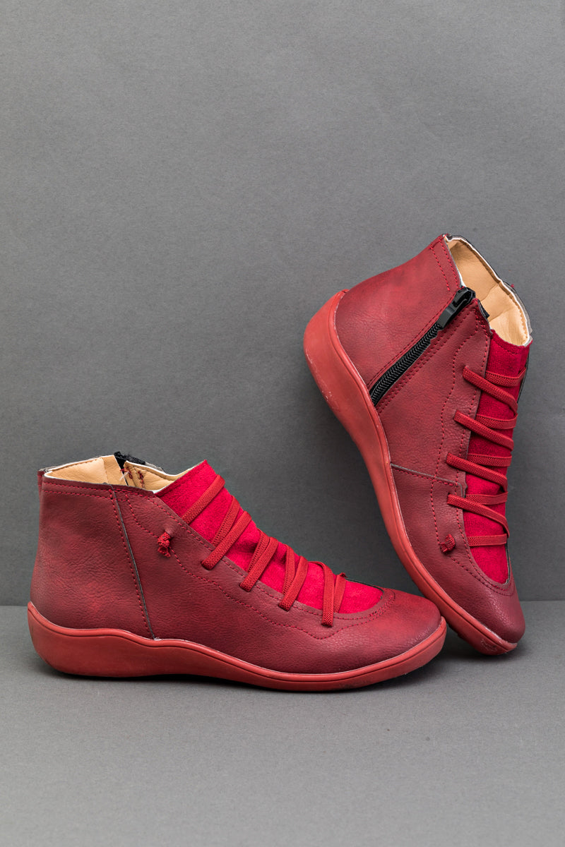 Classic Vintage Boots with a Flattering Fit