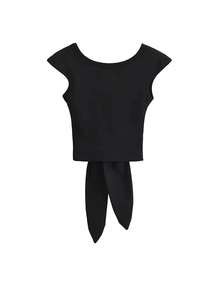 Polished Top with an Effortless Classic Look