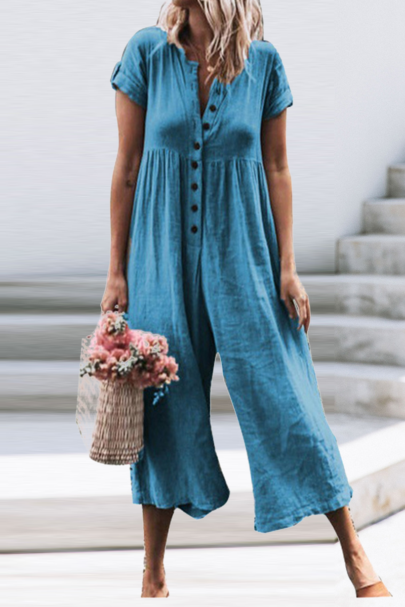 Well Tailored Garment with a Graceful Silhouette