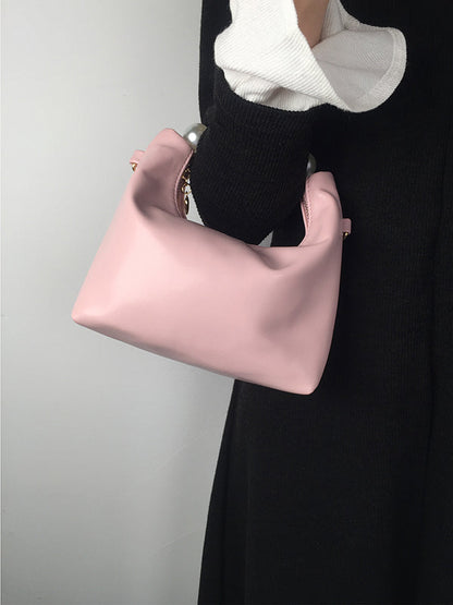 Classic Vintage Bag with a Flattering Fit