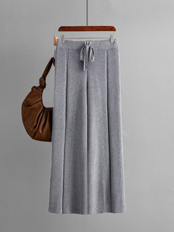 Sophisticated Pants with a Clean Classic Look
