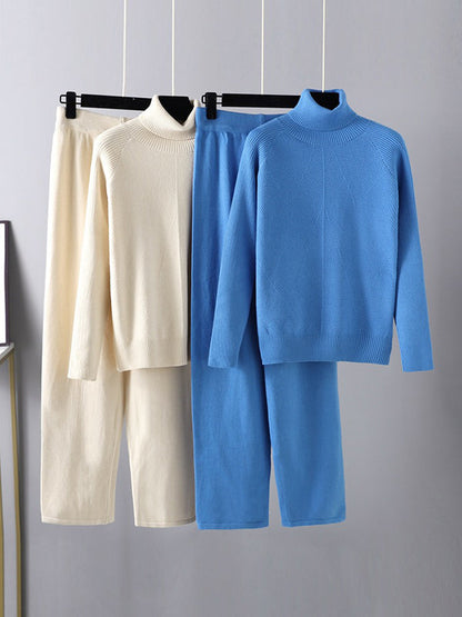 Well Tailored Sweater with a Graceful Silhouette