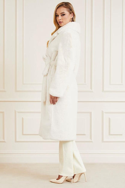 Classic Vintage Coat with a Flattering Fit
