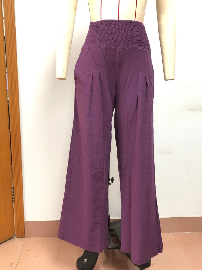 Well Tailored Trousers with a Graceful Silhouette