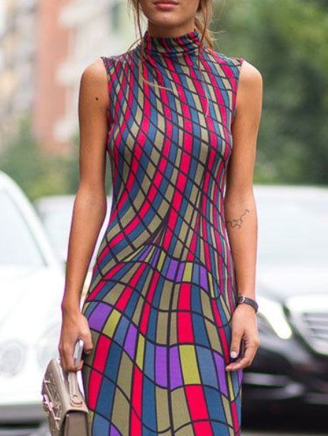 Classic Vintage Dress with a Flattering Fit