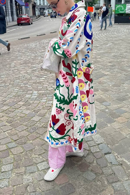Beautifully Finished Coat in a Timeless Design