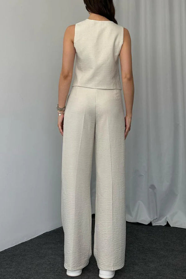 Well Tailored Garment with a Graceful Silhouette