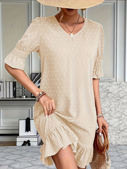Gracefully Styled Dress for Any Occasion