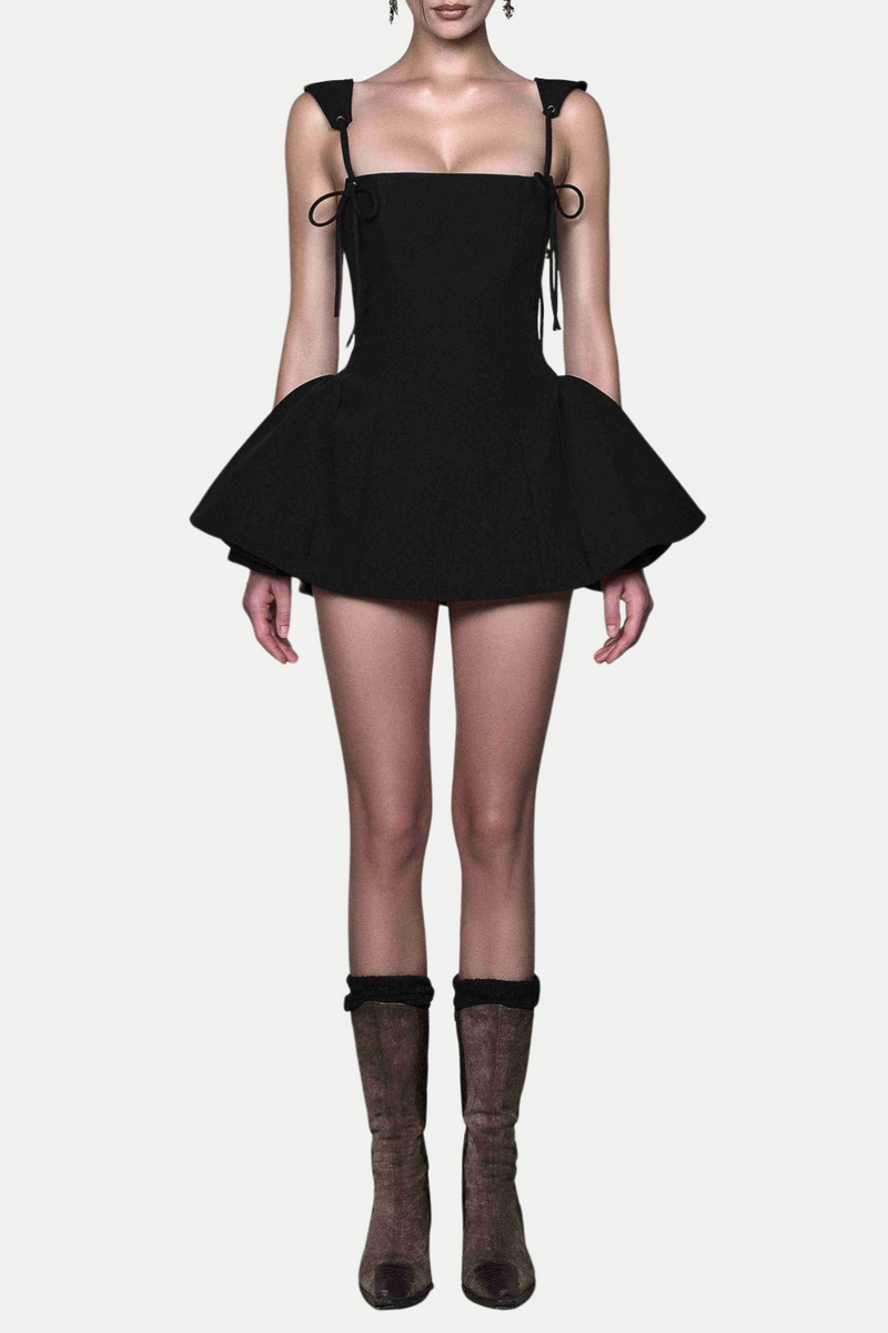Effortlessly Elegant Dress with a Timeless Design