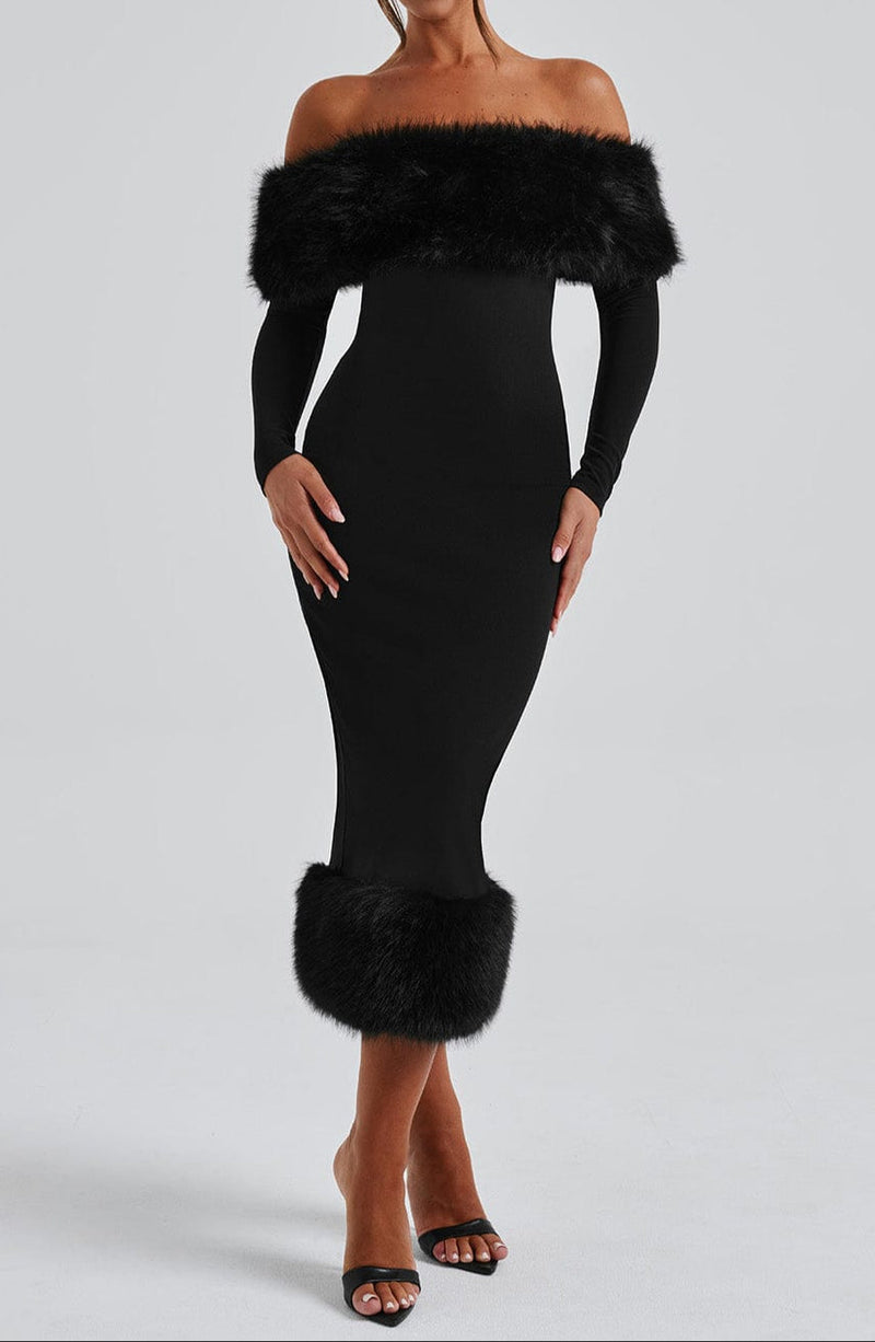 Classic Vintage Dress with a Flattering Fit