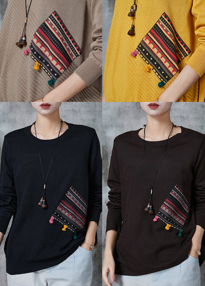 Effortlessly Elegant Sweater with a Timeless Design