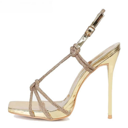 Classic Vintage Heels with a Flattering Fit