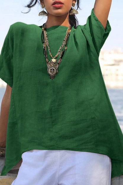 Well Tailored Top with a Graceful Silhouette