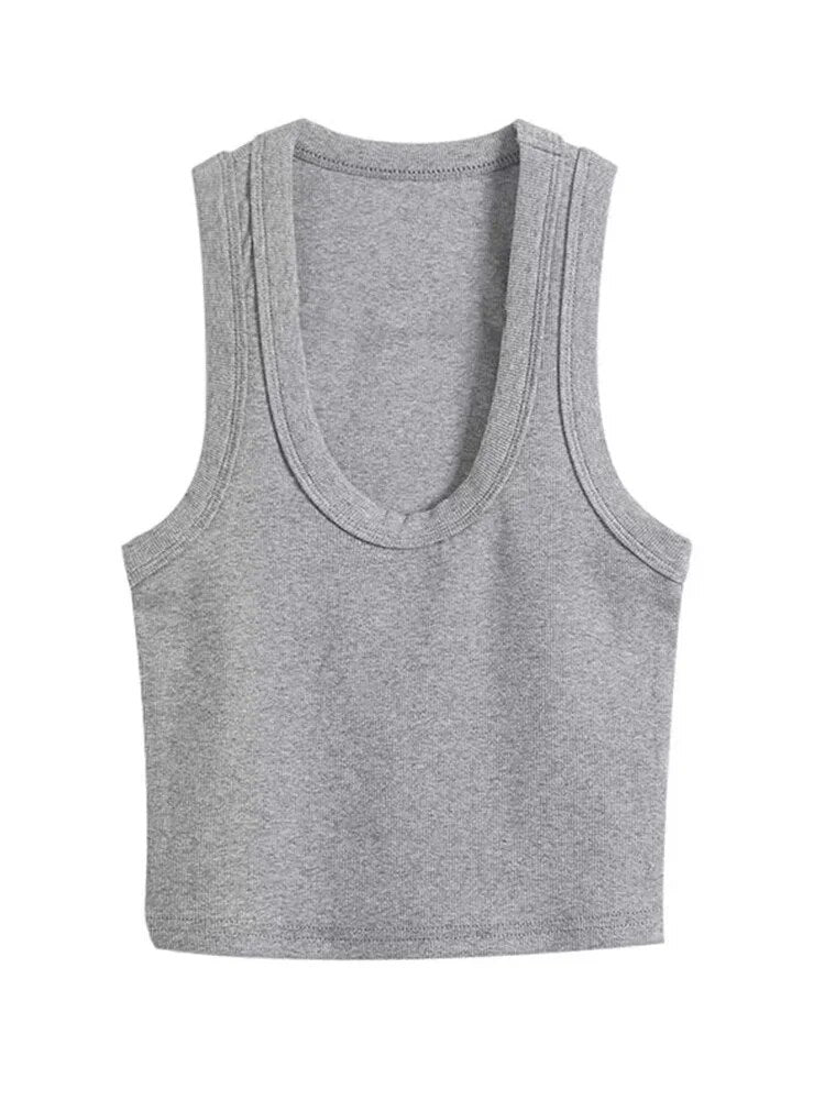 Effortlessly Elegant Top with a Timeless Design