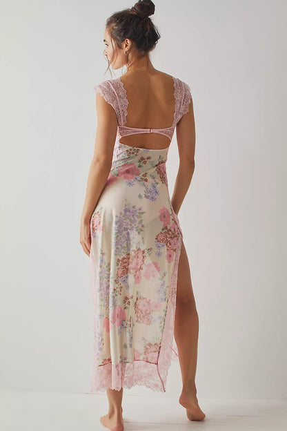 Gracefully Styled Garment for Any Occasion