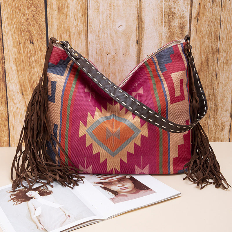 Beautifully Crafted Bag in a Classic Style