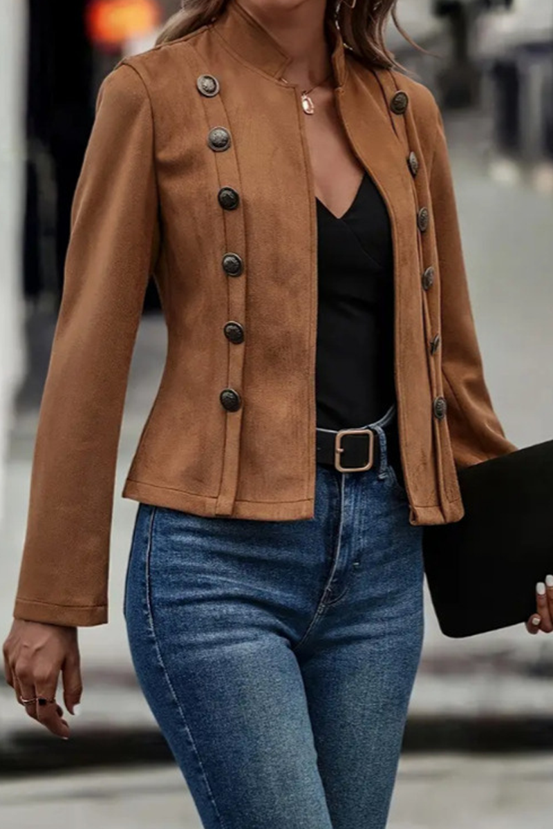 Sophisticated Garment with a Clean Classic Look