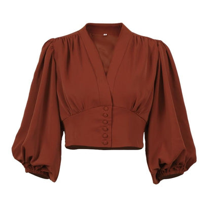 Sophisticated Blouse with a Clean Classic Look