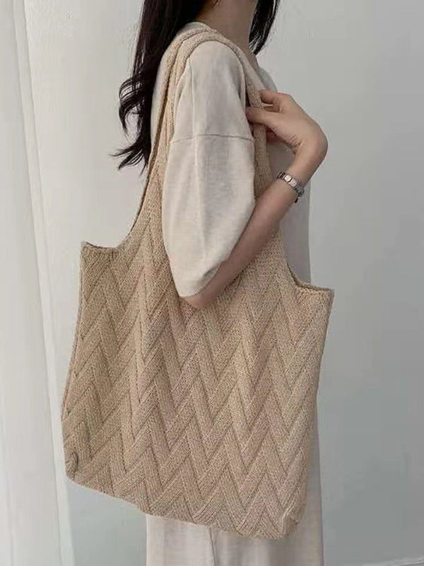 Beautifully Balanced Bag with Timeless Character