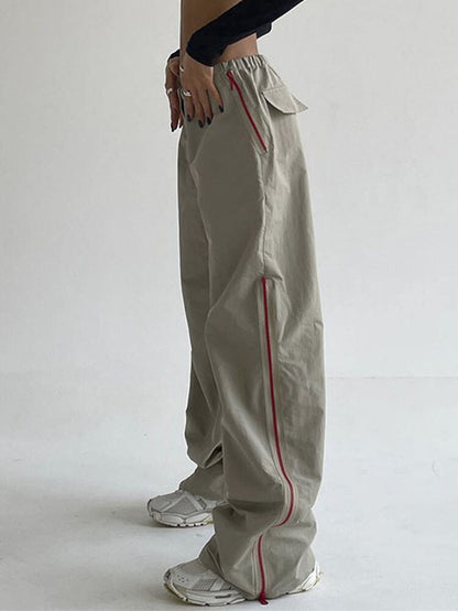 Well Tailored Pants with a Graceful Silhouette
