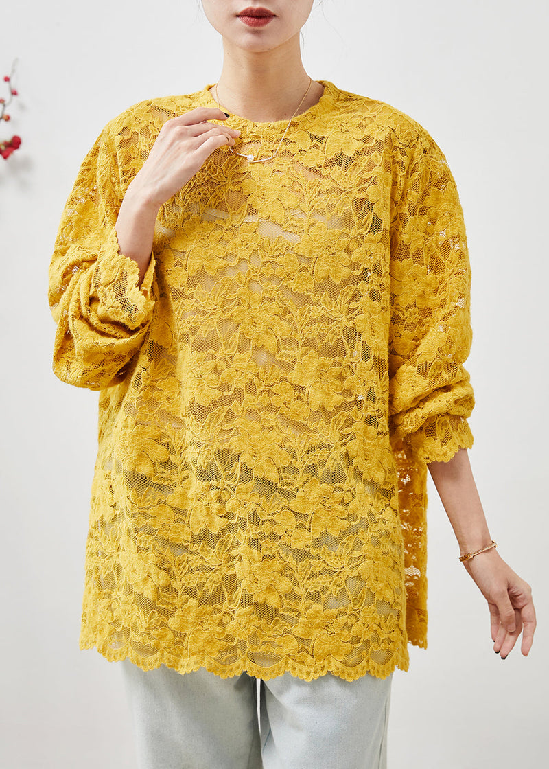 Well Tailored Top with a Graceful Silhouette